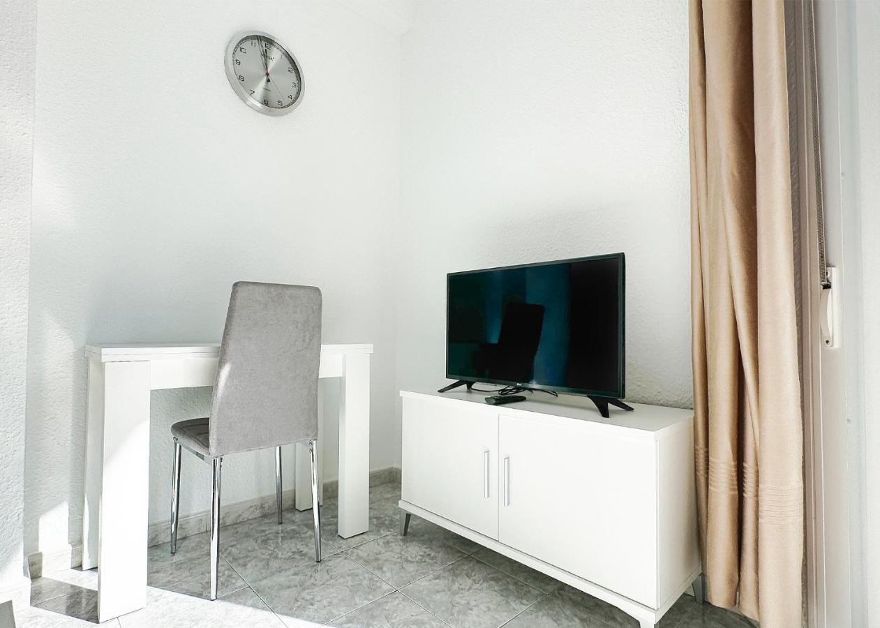Skol 131 - Studio At Skol Building In Marbella Centre With Sea Views. ภายนอก รูปภาพ
